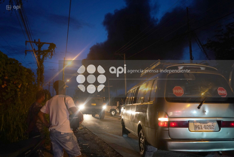 INCENDIO TERMOELÉCTRICA DE ESMERALDAS